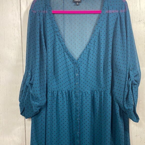 Torrid Blue Polka Dot Chiffon Fit & Flare Mini Dress Romantic
Girly Grunge - Picture 7 of 14